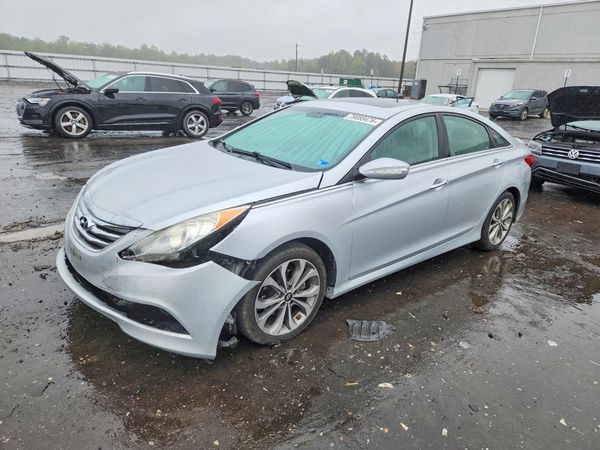 2014 HYUNDAI SONATA — DSFA — Front 3/4