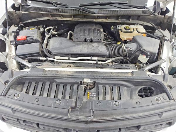 2023 CHEVROLET SILVERADO Work Truck — Engine bay