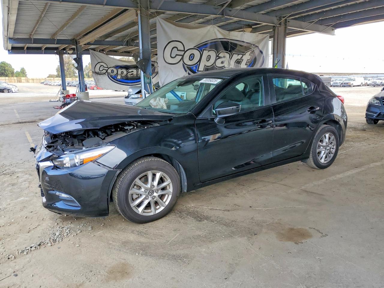 2018 MAZDA 3 Sport — Front 3/4