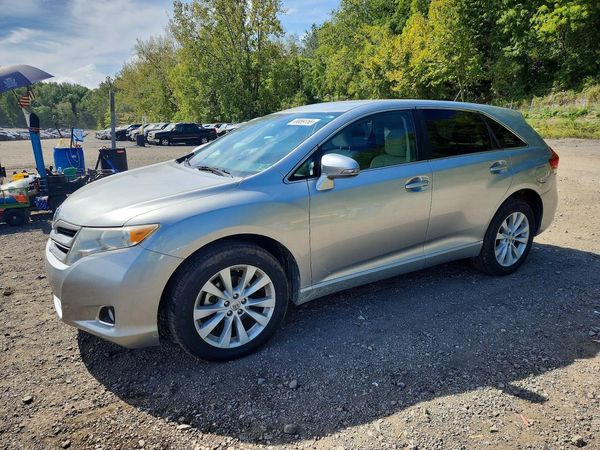 2015 TOYOTA VENZA XLE — Front 3/4