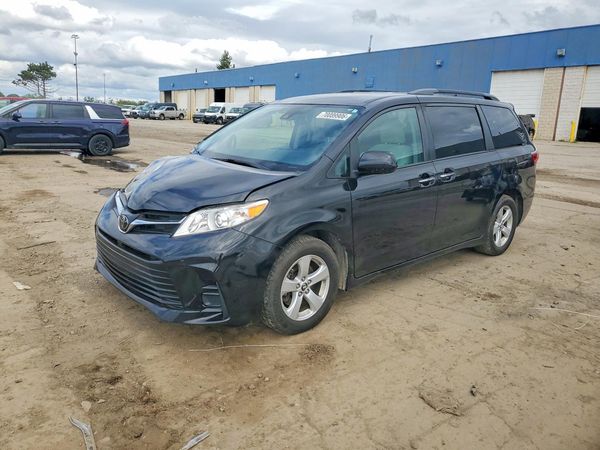 2020 TOYOTA SIENNA — DSFA — Front 3/4