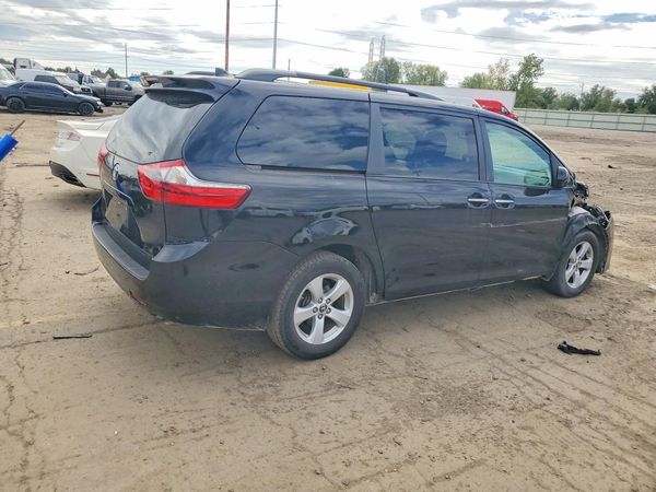 2020 TOYOTA SIENNA E grade — PSRA