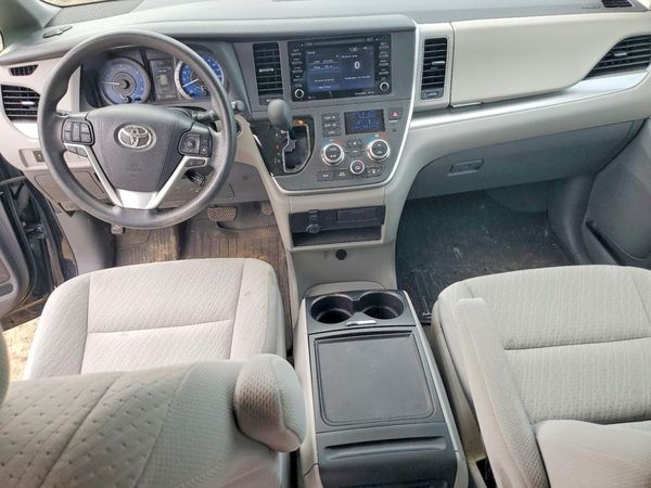 2020 TOYOTA SIENNA E grade — CKPT
