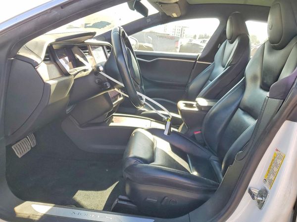 2020 TESLA MODEL S — DENT