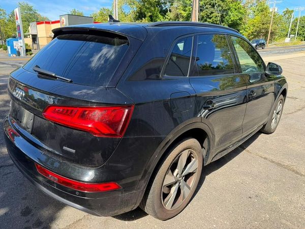 2020 AUDI Q5 quattro Premium