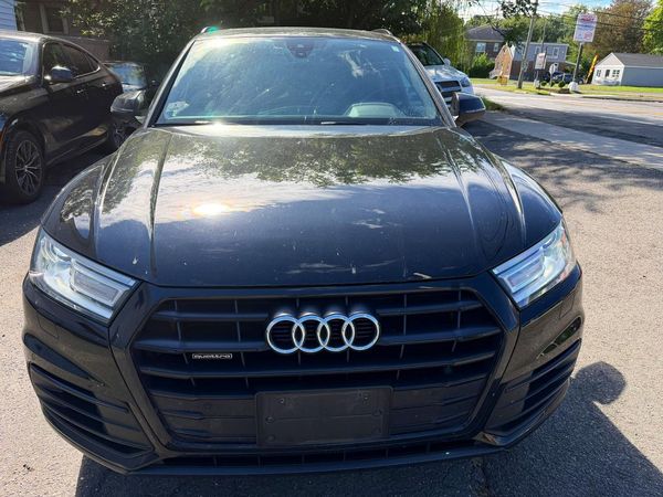 2020 AUDI Q5 quattro Premium