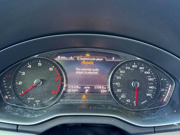2020 AUDI Q5 quattro Premium