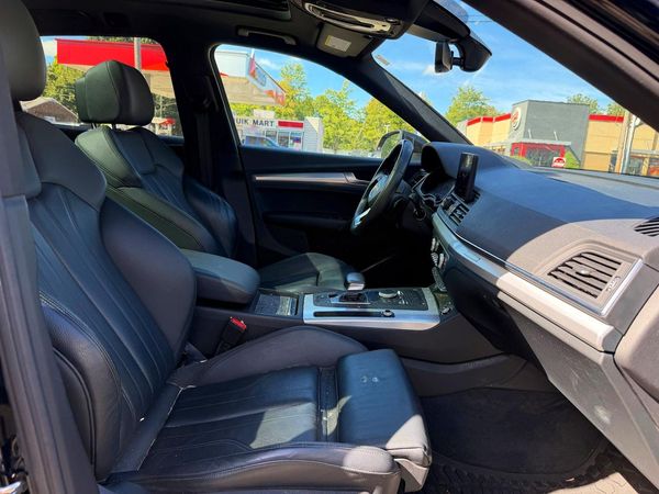 2020 AUDI Q5 quattro Premium