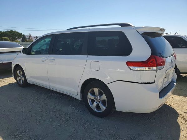 2013 TOYOTA SIENNA — DSRA