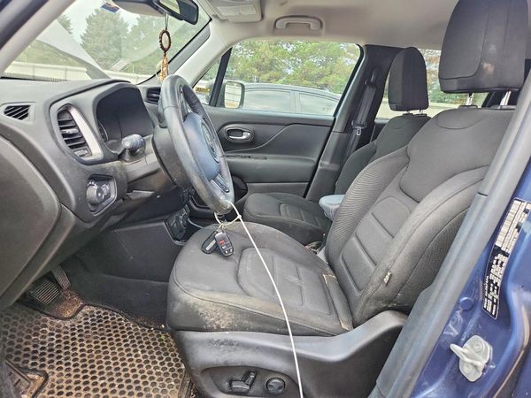 2022 JEEP RENEGADE Latitude, Longitude — DENT