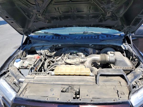 2019 FORD F150 — Engine bay