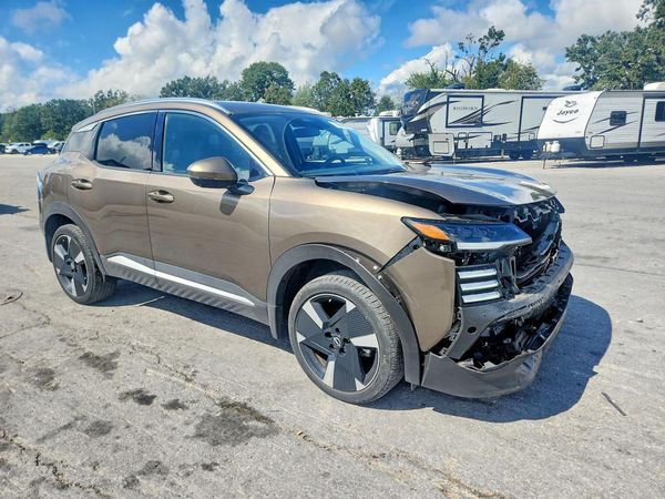 2025 NISSAN KICKS SR — Passenger 3/4