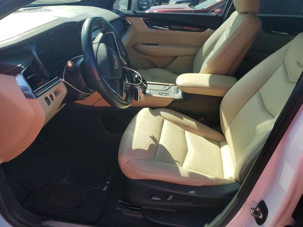 2019 CADILLAC XT5 — DENT