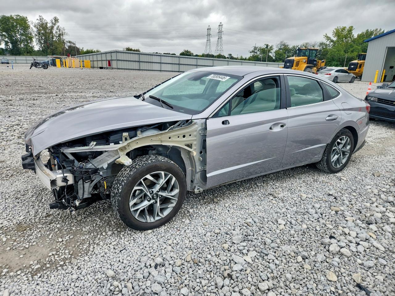2023 HYUNDAI SONATA SEL — Front 3/4