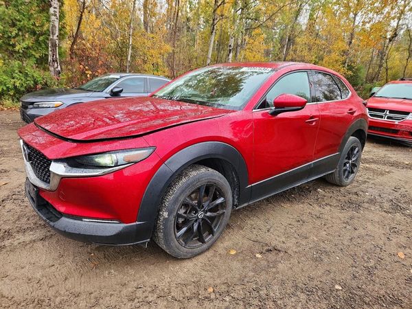 2021 MAZDA CX-30 Premium Package — Front 3/4