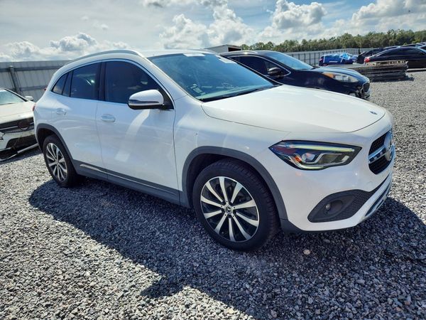 2021 MERCEDES-BENZ GLA GLA250-4M — Passenger 3/4