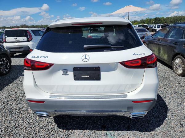 2021 MERCEDES-BENZ GLA GLA250-4M — DIRR