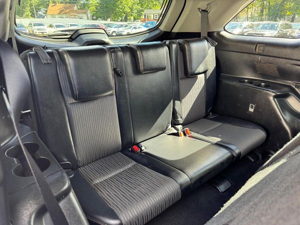 2017 TOYOTA HIGHLANDER LE/LE Plus