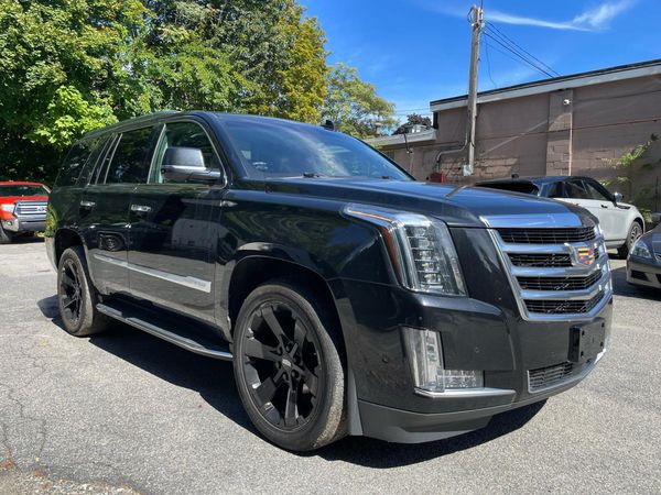 2019 CADILLAC ESCALADE