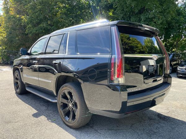 2019 CADILLAC ESCALADE Premium Luxury
