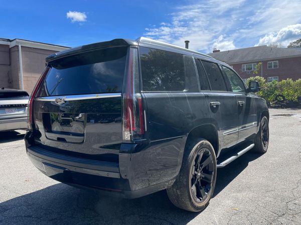 2019 CADILLAC ESCALADE Premium Luxury
