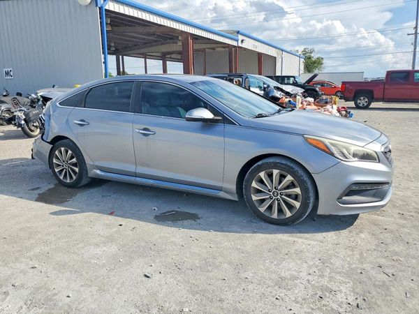 2017 HYUNDAI SONATA — Passenger 3/4
