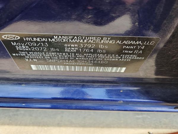 2013 HYUNDAI ELANTRA — VINS