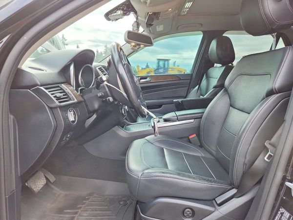 2015 MERCEDES-BENZ ML ML350 — DENT