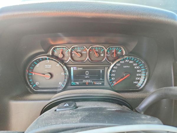 2016 CHEVROLET SUBURBAN LS — ODOM
