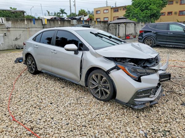 2021 TOYOTA COROLLA SE, CVT — Passenger 3/4