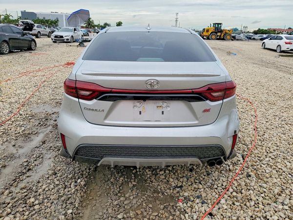 2021 TOYOTA COROLLA SE, CVT — DIRR