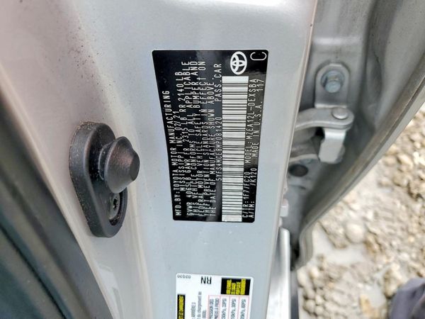 2021 TOYOTA COROLLA SE, CVT — VINS