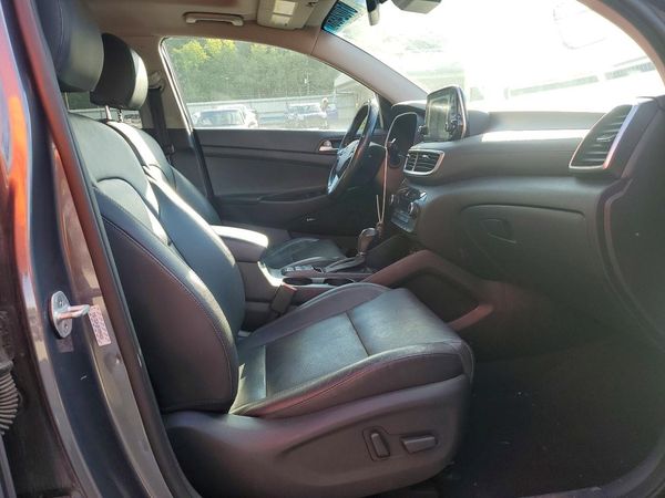 2019 HYUNDAI TUCSON