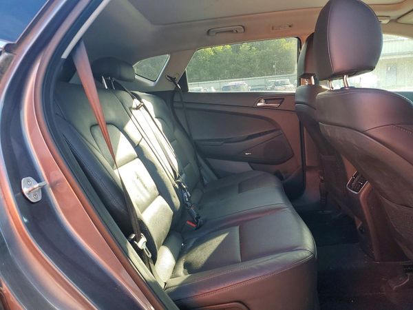 2019 HYUNDAI TUCSON