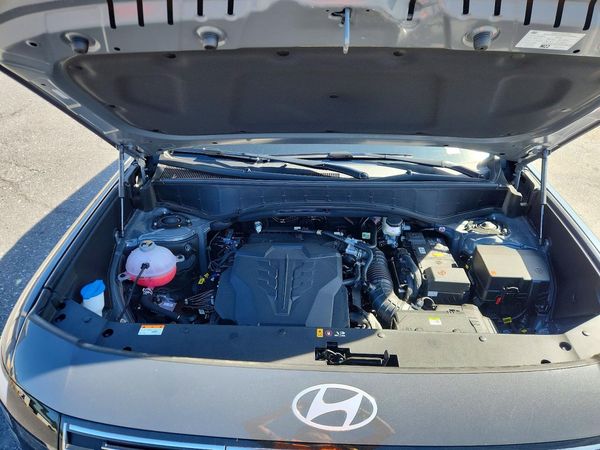 2026 HYUNDAI PALISADE SEL — Engine bay