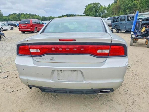 2012 DODGE CHARGER SE — DIRR