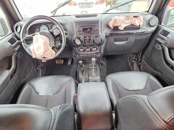 2016 JEEP WRANGLER UNLIMITED Sahara — CKPT