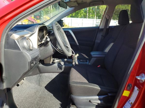2015 TOYOTA RAV4 LE (X Grade) — DENT