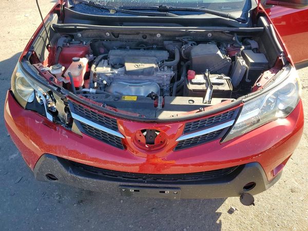 2015 TOYOTA RAV4 LE (X Grade) — Engine bay