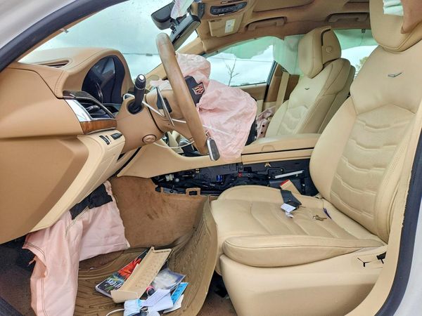 2016 CADILLAC CT6 Platinum — DENT