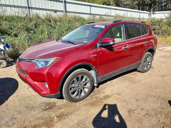 2018 TOYOTA RAV4 Ltd — Front 3/4