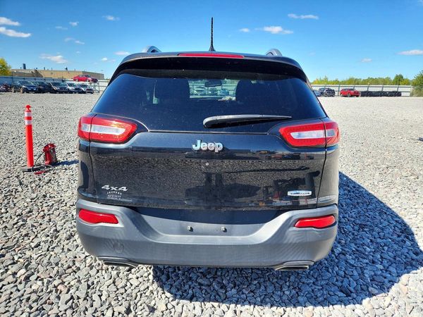2015 JEEP CHEROKEE Latitude — DIRR