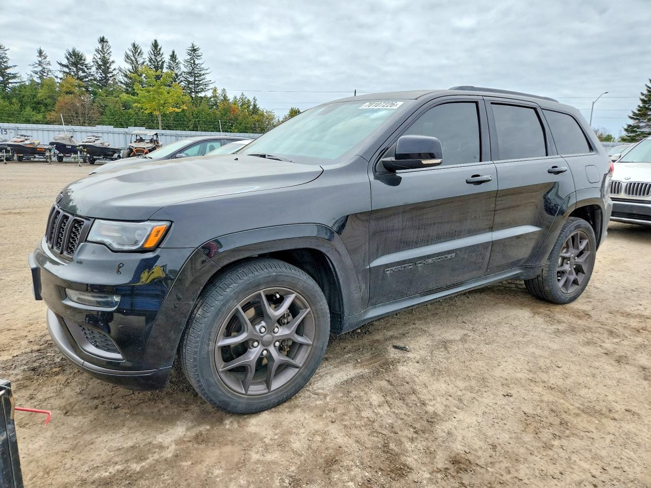 2020 JEEP GRAND CHEROKEE Limited — Front 3/4