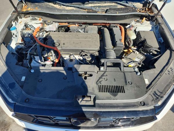 2024 HONDA CRV Sport-L — Engine bay
