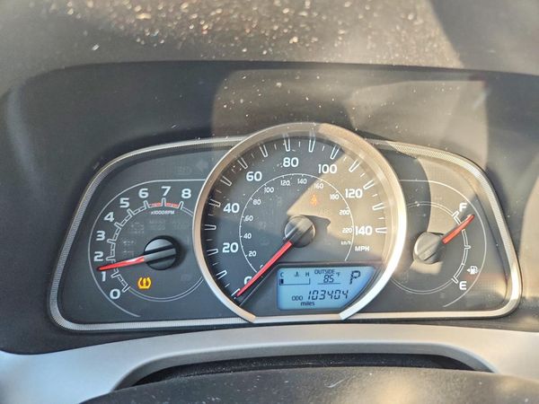 2015 TOYOTA RAV4 LE (X Grade) — ODOM