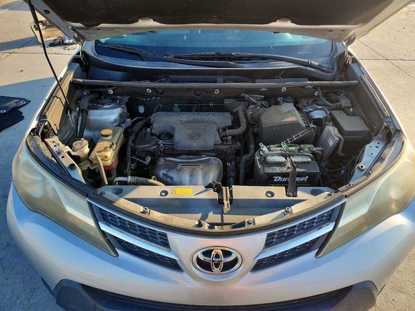 2015 TOYOTA RAV4 LE (X Grade) — Engine bay
