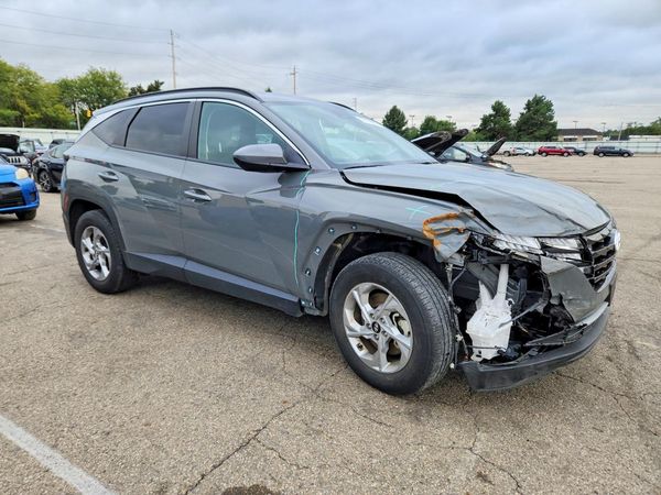 2024 HYUNDAI TUCSON SEL — Passenger 3/4