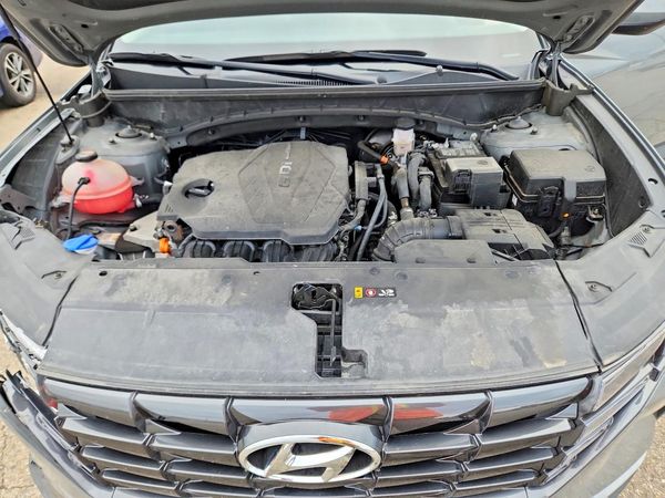 2024 HYUNDAI TUCSON SEL — Engine bay