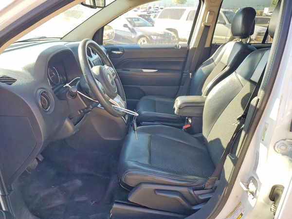 2015 JEEP COMPASS Latitude — DENT