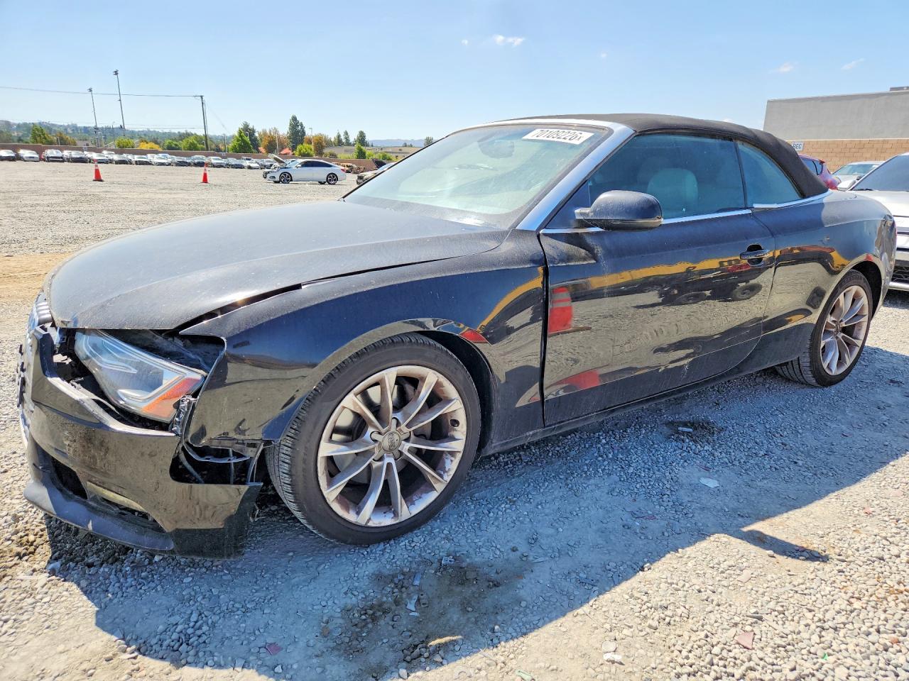 2013 AUDI A5 Premium — Front 3/4